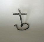 small cross with&nbsp;base