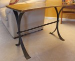 Curved leg table